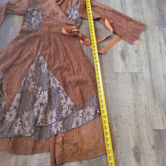 Asymmetrical Lace Fairycore Whimsy Cottagecore Dress/Jacket - Picture 8 of 8